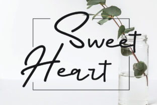 Captivating Design: The Allure of Sweet Heart Script